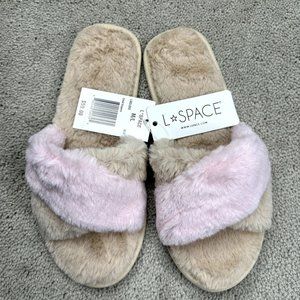 New L*Space pink/tan Cloud Slippers NWT‎ Size M-L Super comfy